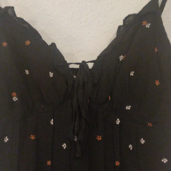 Forever twenty one black floral summer dress - Picture 3 of 6